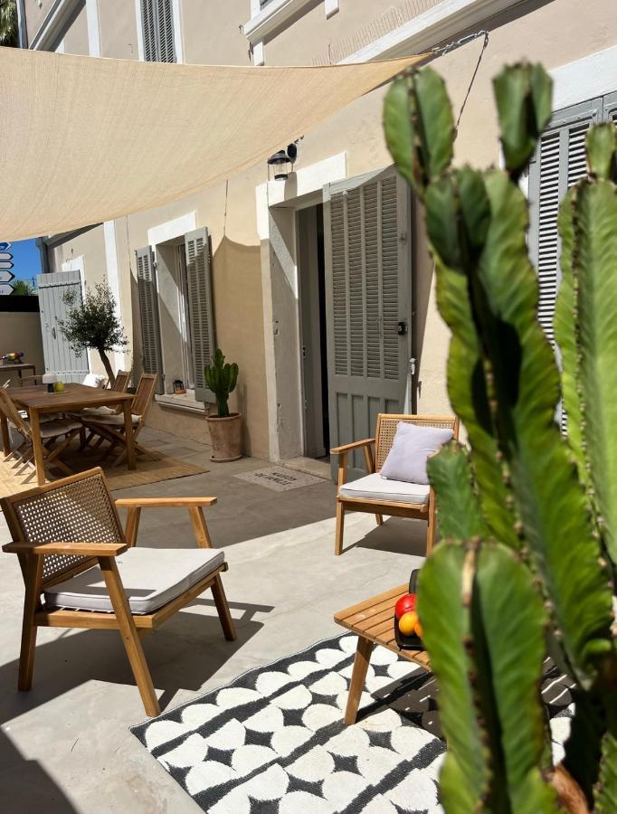 Casa Andrea Appartement Tout A Pied Avec Grand Jardin Sanary-sur-Mer Eksteriør bilde