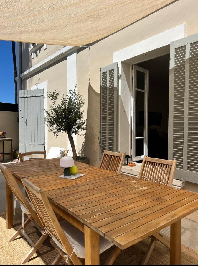 Casa Andrea Appartement Tout A Pied Avec Grand Jardin Sanary-sur-Mer Eksteriør bilde