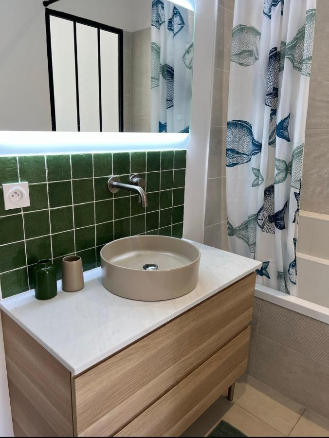 Casa Andrea Appartement Tout A Pied Avec Grand Jardin Sanary-sur-Mer Eksteriør bilde