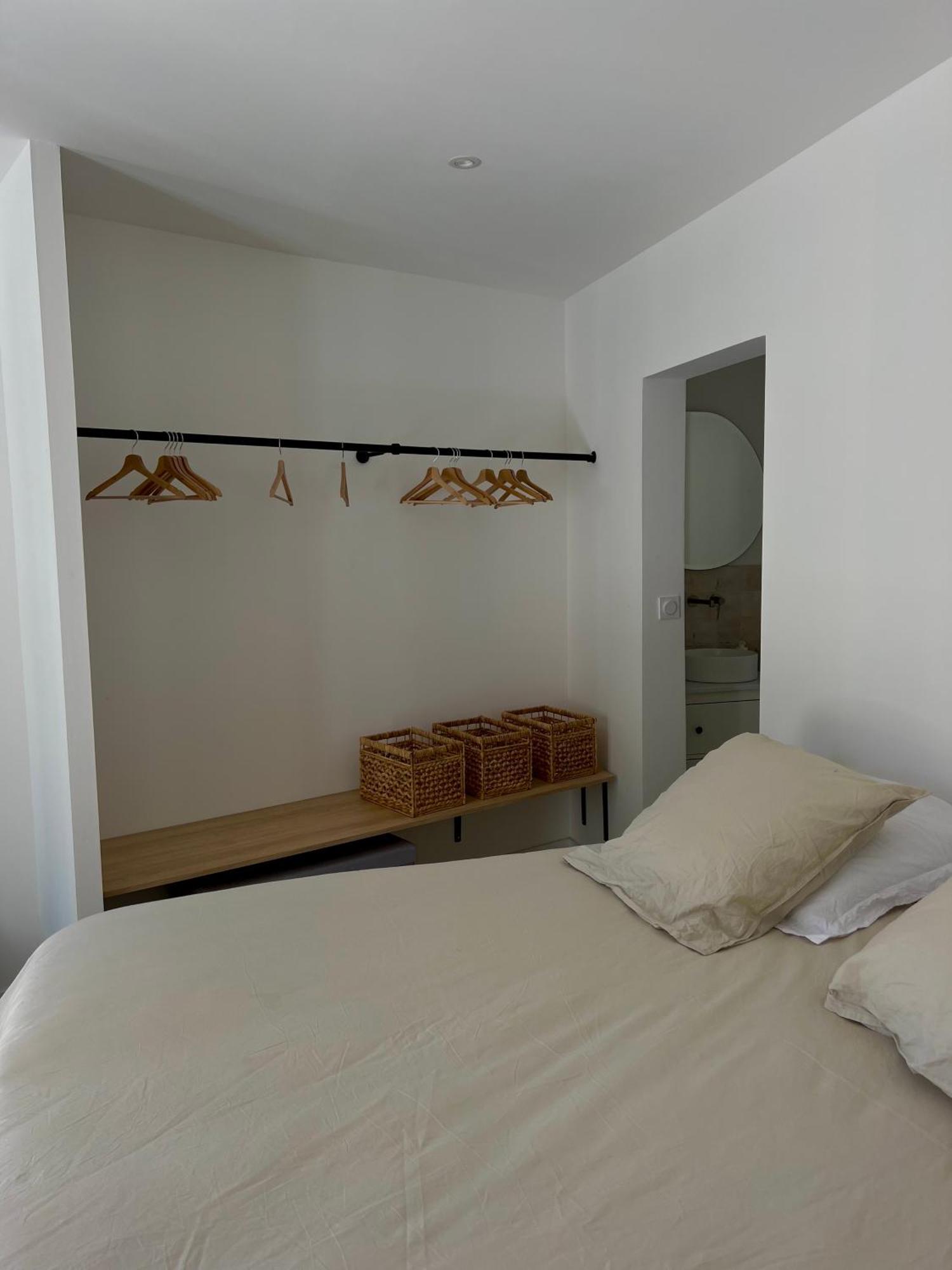 Casa Andrea Appartement Tout A Pied Avec Grand Jardin Sanary-sur-Mer Eksteriør bilde